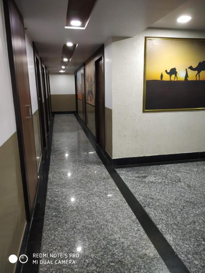 Venus Hotel 5 Minute Walking Distance From Dargah อัจเมอร์ ภายนอก รูปภาพ